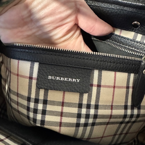 SOLD 💜 Burberry Novacheck Top Handle Bag - Picture 5 of 12